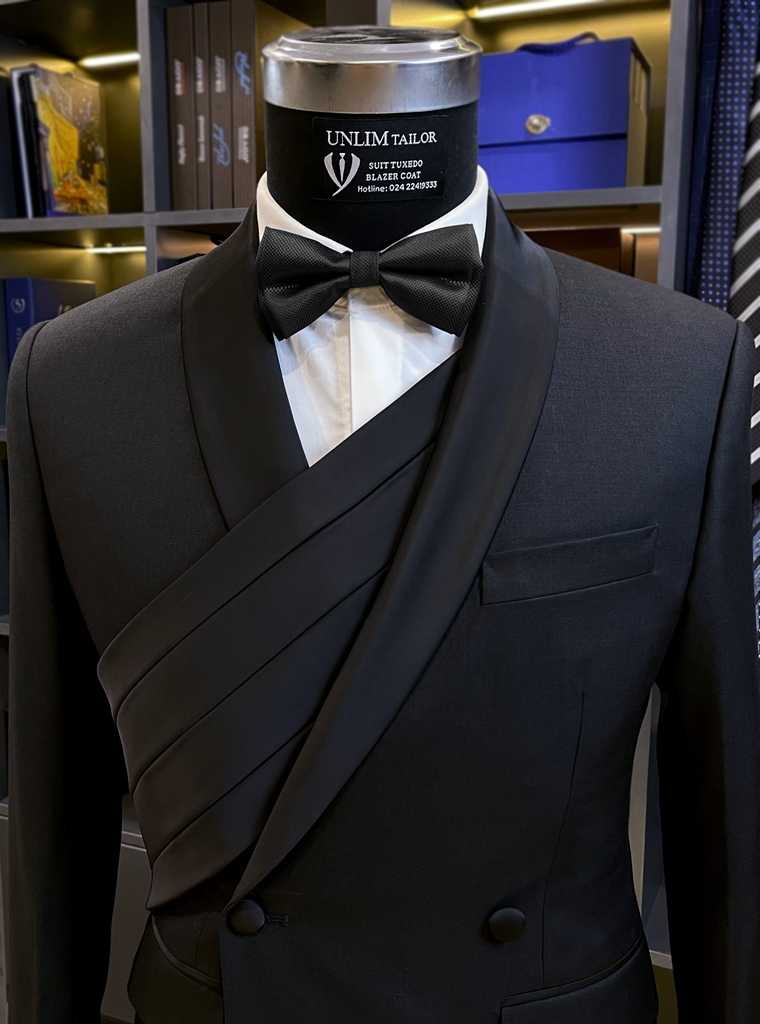 Tuxedo Đen Đai Chéo - detail images