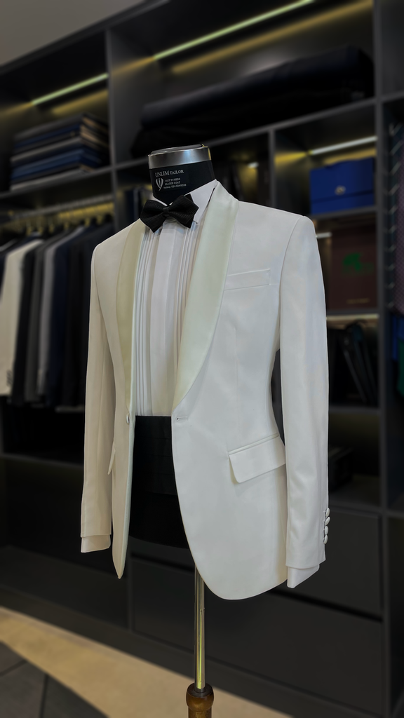 Tuxedo Trắng Cổ Sam - detail images