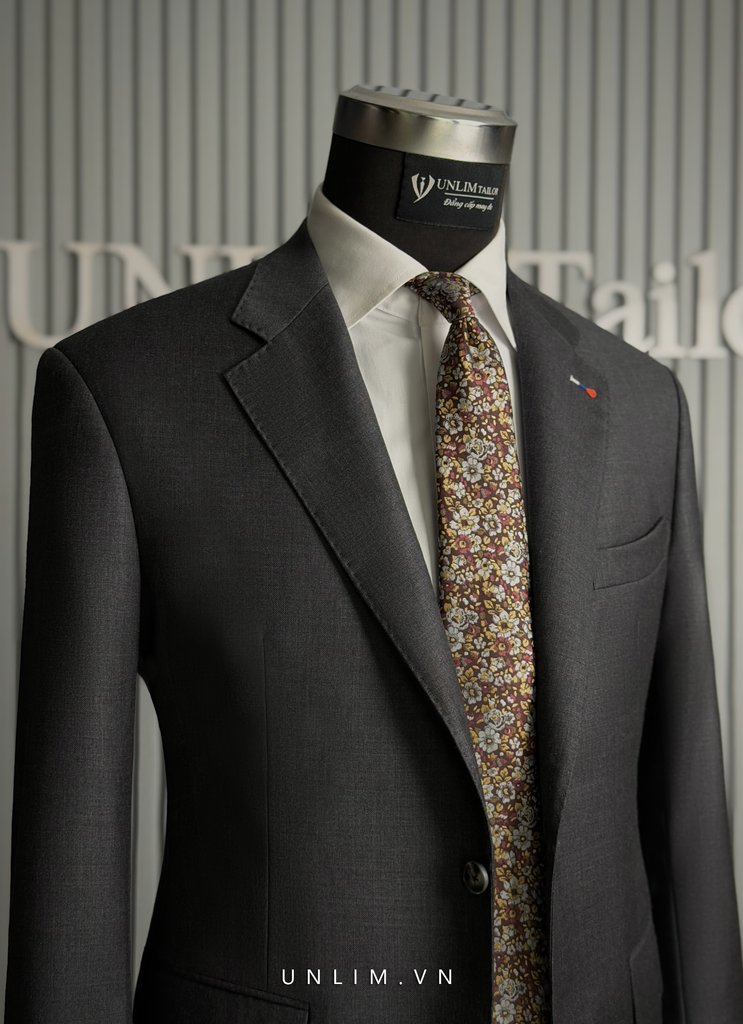 Suit Xám Tối Fullcanvas Thùa Cờ Nga - detail images