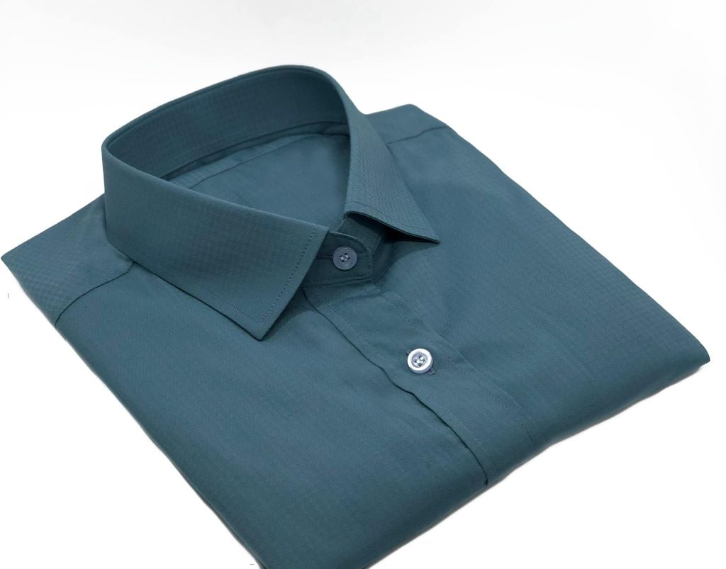 Sơ mi màu xanh xăng đậm - detail images