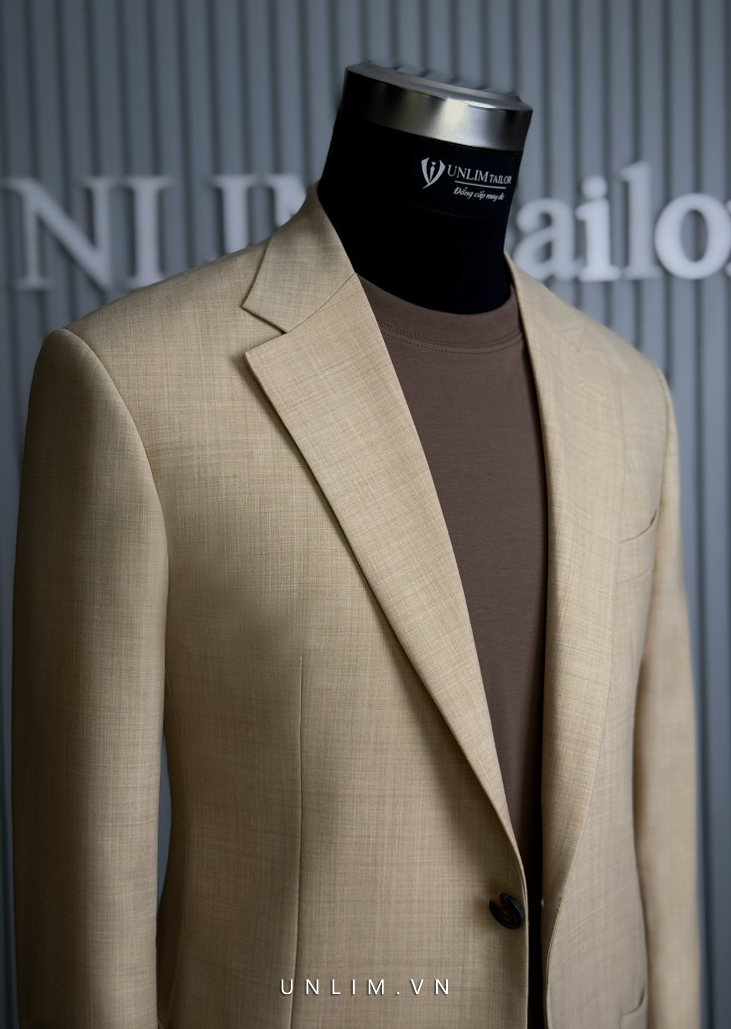 Blazer linen Màu Be cổ k hai cúc  - detail images