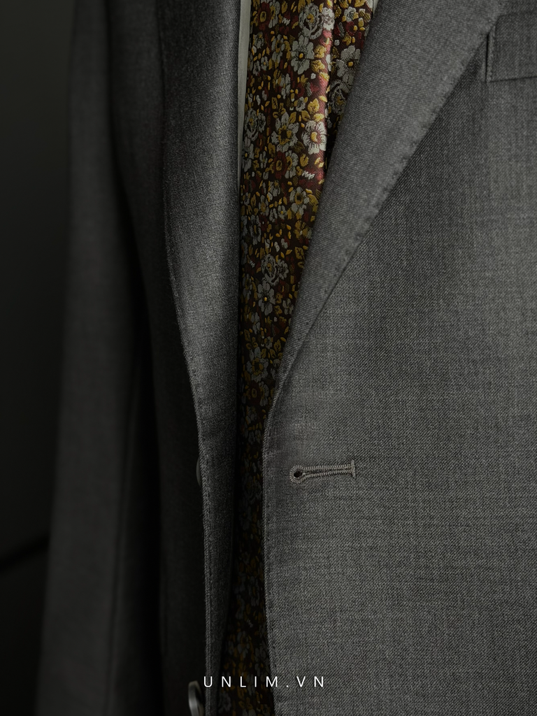 Suit Xám Tối Fullcanvas Thùa Cờ Nga - detail images